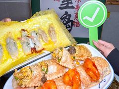 -东来菜馆•手抓海鲜家常菜•海鲜锅贴(鸽子窝店)