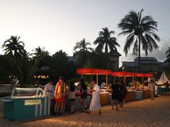 -亚龙湾希尔顿自助餐厅·海鲜·烧烤·沙滩BBQ·现场乐队
