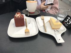 -UNI UNI(环亚凯瑟琳店)