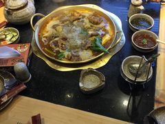 -顶顶汤火牛排火锅·经典铜锅涮肉