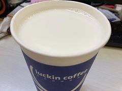 纯牛奶-luckincoffee瑞幸咖啡(冠福大厦店)