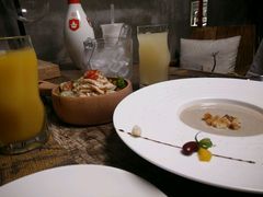 -HIGH FIVE哈福手工汉堡(桂林路店)