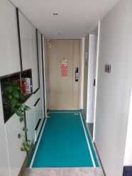 -黑奥秘脱发白发中心