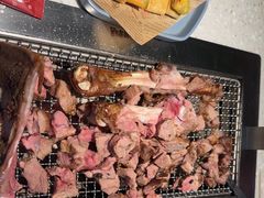 -三毛烤羊腿(乐园路总店)