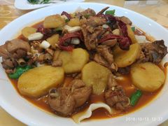 新疆大盘鸡-新疆巴州金丝特餐厅(大钟寺店)