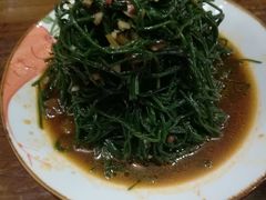 -一品江湖烧烤餐厅