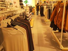 -hotwind热风(中贸广场店)