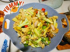 -小菜园新徽菜(镇江丹阳吾悦店)