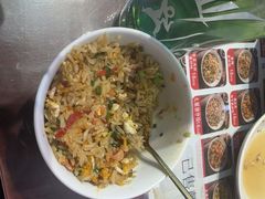 -扬二春炒饭(国庆路总店)