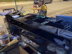 景观位-霍元甲烧烤(江城商务大楼店)