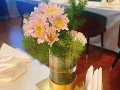 -华凌牛庄西餐厅(乌鲁木齐华凌美爵大饭店)