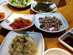 -唯成•韩国炭火烤肉 유성고기