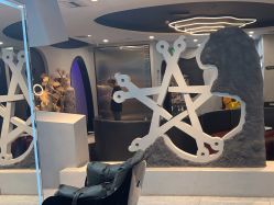 -TOP HAIR SALON