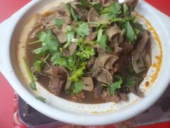 -江三王记牛杂馆(总店)