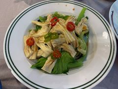 -明本湛江鸡•海鲜小厨(陈家祠店)