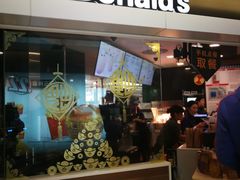 门面-麦当劳(国际大厦店)