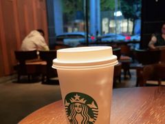-星巴克臻选(广州高德置地秋广场店)