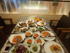 -丽池宫韩式汗蒸会馆(华灯坊店)