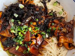 -沪西老弄堂面馆(定西路店)