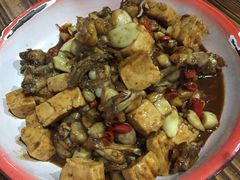 -老三样·美食研究中心(世贸路店)