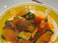 -禄鼎记·排队俩小时都要吃的酸菜鱼(石牌桥店)