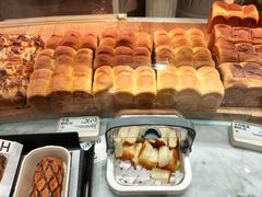 -HOT CRUSH趁热集合·现烤面包(环球港店)