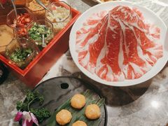 -禄婶鸡煲·打边炉