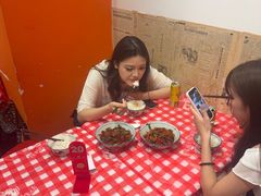 -荆九爷爆炒桥头三嫩(云南北路店)