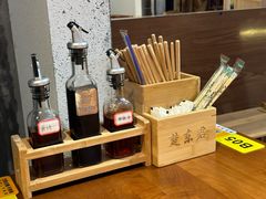 -楚东君•襄阳牛肉面牛杂煲(陆家嘴正大店)