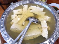 豆花-石磨豆花家常菜·牦牛排土火锅