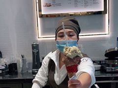 -VENCHI 闻绮(上海佛罗伦萨小镇店)