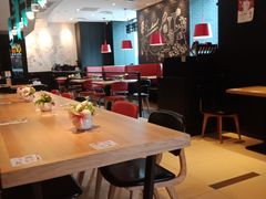 大堂-必胜客(沈辽路万达店)