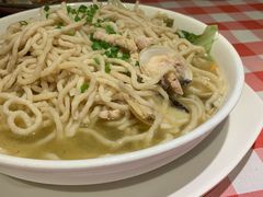 鸡汤手工鱼面-龙桥私厨·姜花菊花过桥鱼·顺德菜(容桂店)