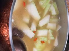 -得意咚瓜·顺德鱼生·冬瓜火锅(深圳首店)