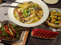 -花溪雨·森林餐厅(石基店)