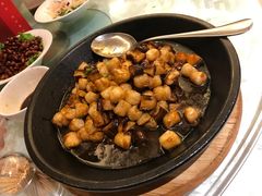 -泓历皇朝酒店(东亭店)
