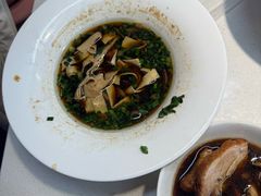 -方荣糊涂菜馆(湖北路店)