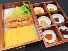 -鲁采LU STYLE(新天地店)