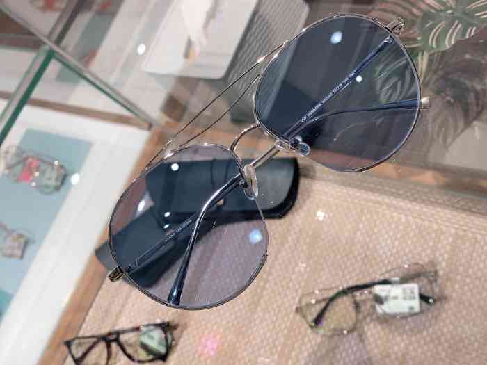 宝岛眼镜(昆明爱琴海瑞鼎城店)