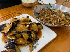 -百味地锅鸡(铜山路店)