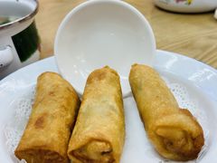 白菜香菇肉丝春卷-柴爿巷·香酥鸡&馄饨(复兴中路店)