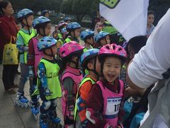 -阿布溜溜(同曦假日百货店)