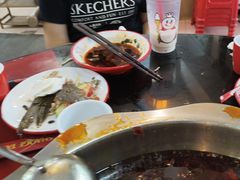 -烧哥美蛙肥肠鱼火锅·十五年社区店