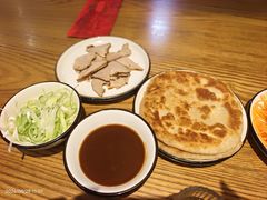 -李连贵酒家熏肉大饼(昆明街店)