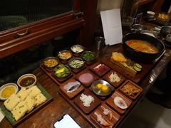 -银米·云南传统过桥米线(双廊黑金冠店)