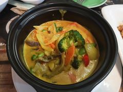 黄咖喱时蔬-玖月时尚泰式餐厅