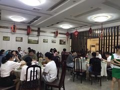 大堂-鑫悦楼煎蟹·16年海鲜大排档