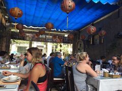 -Lanterns Vietnamese Restaurant