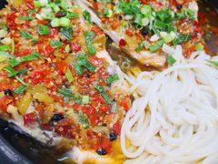 开胃鱼头-福阿婆老牌湘菜(大润发店)