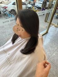 -一東造型烫发染发
